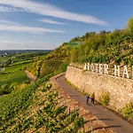 Uhrturm Lejlighed