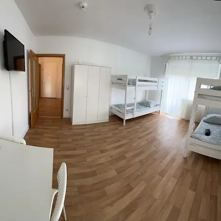 Uhrturm Apartamento Oppenheim