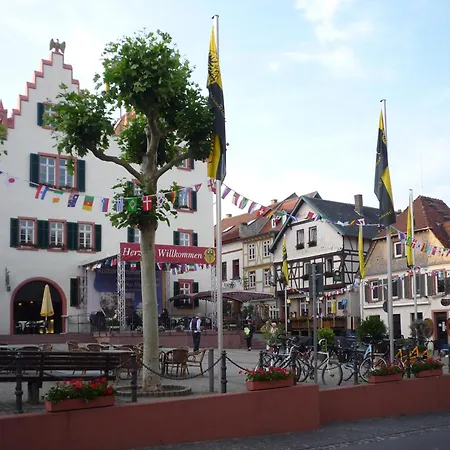 Uhrturm Appartamento *