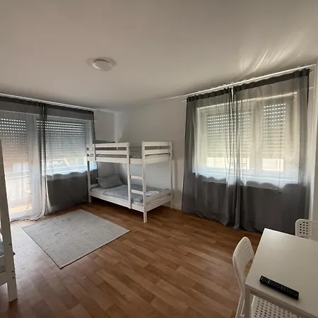 Uhrturm Apartamento Oppenheim