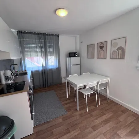 Uhrturm Appartamento Oppenheim